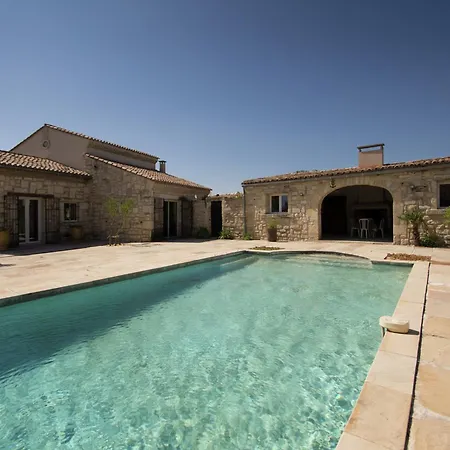 Detached With Private Pool Near Nimes, Cleaning Included