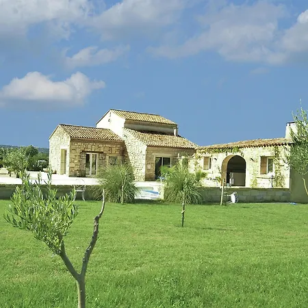 Detached With Private Pool Near Nimes, Cleaning Included Montfrin