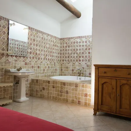 Βίλα Detached With Private Pool Near Nimes, Cleaning Included