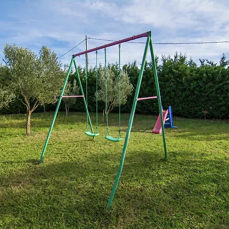 Βίλα Detached With Private Pool Near Nimes, Cleaning Included *